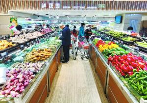 托穩(wěn)百姓“菜籃子”——青藏高原最大農(nóng)副產(chǎn)品集散中心見聞